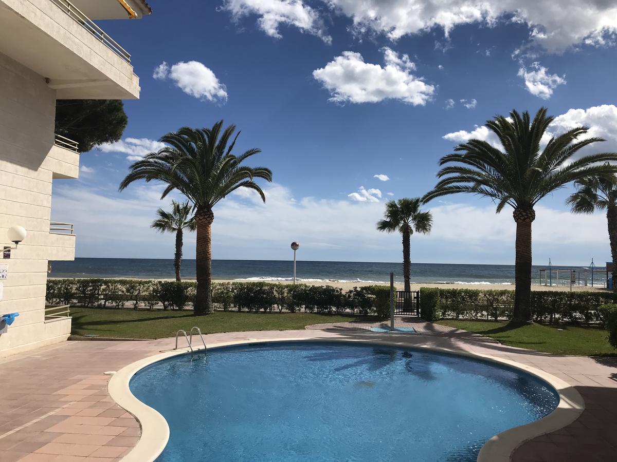 Costa Daurada Apartaments - Colibri Beach كامبريلس المظهر الخارجي الصورة