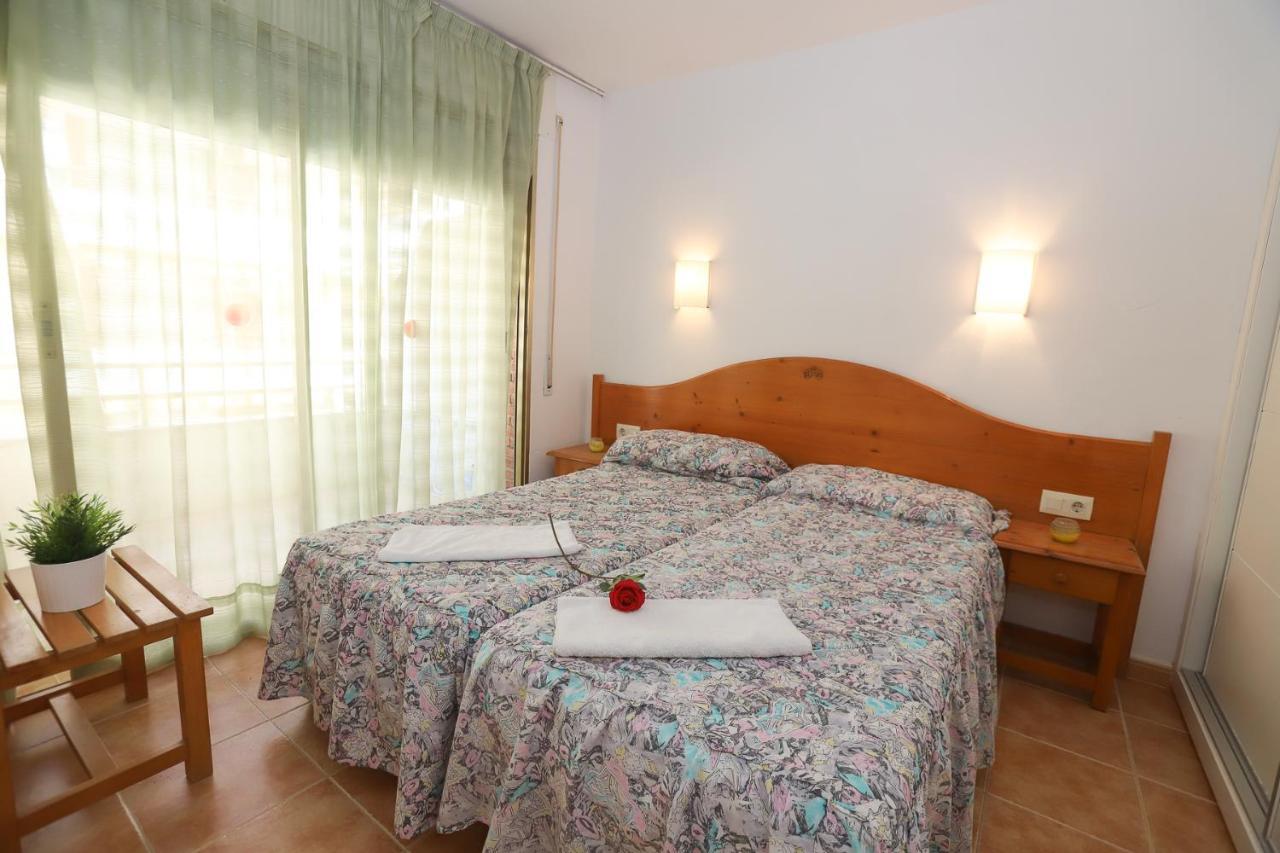 Costa Daurada Apartaments - Colibri Beach كامبريلس المظهر الخارجي الصورة